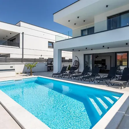 Manhattan Villa Dobrinj